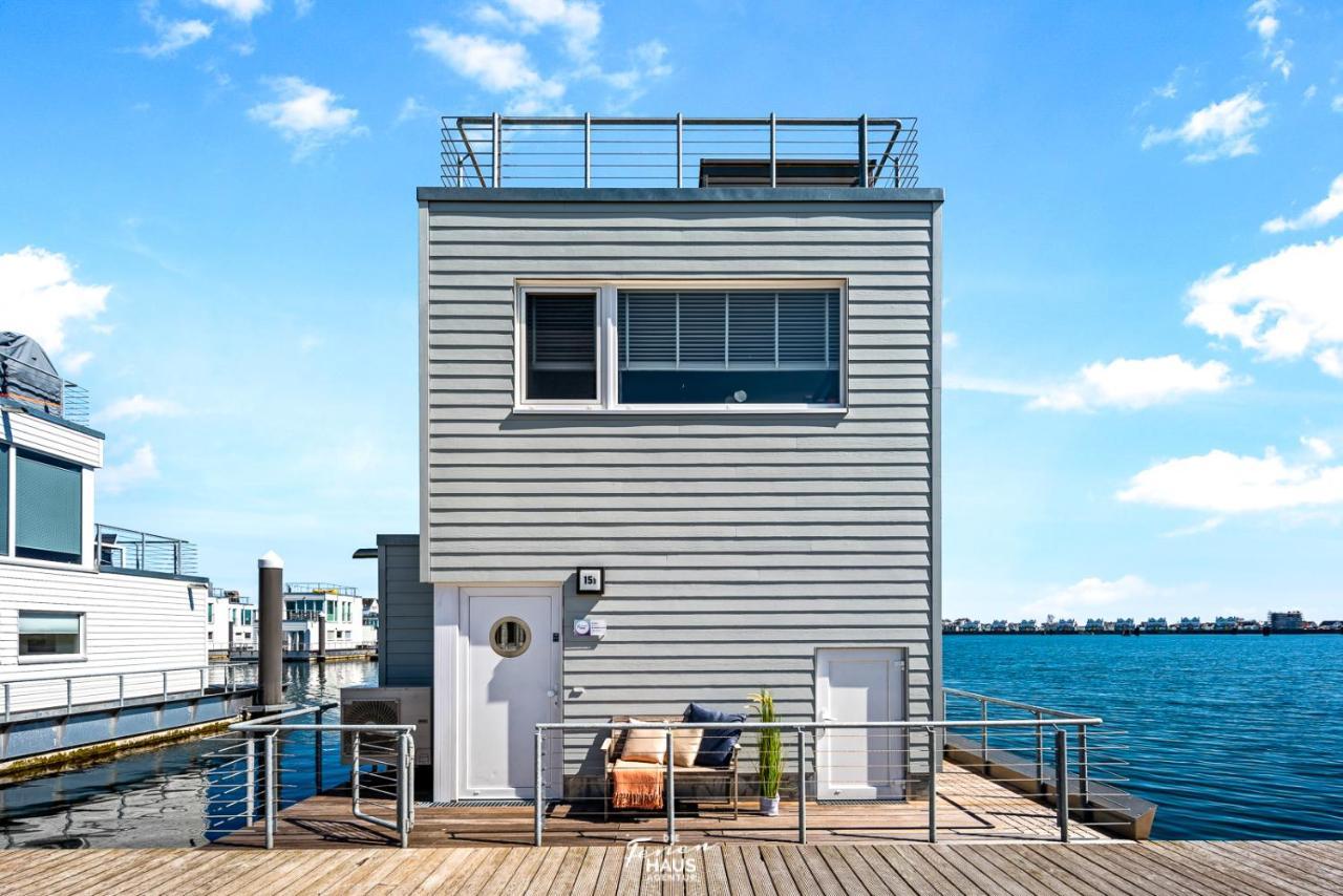 Schwimmendes Haus Aloha Villa Olpenitz Luaran gambar