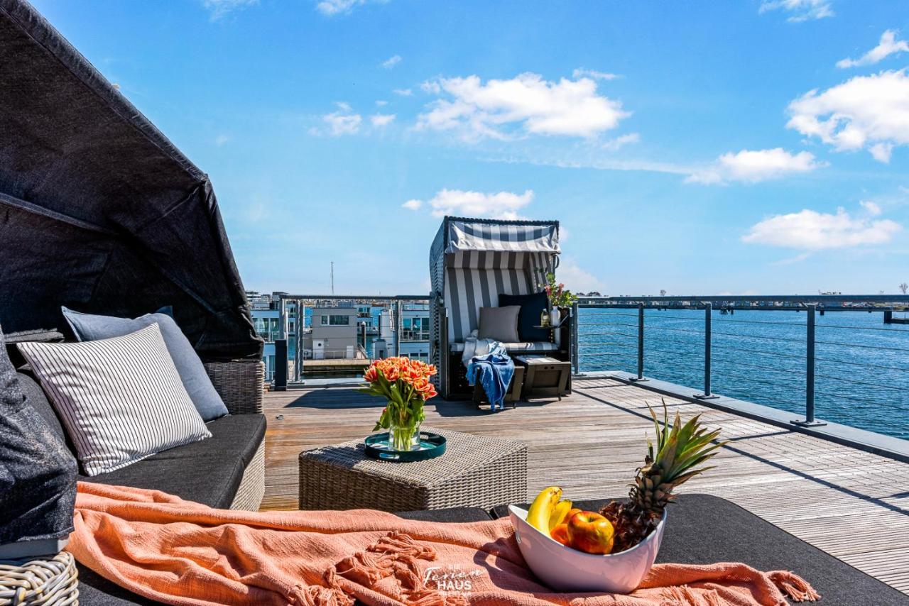 Schwimmendes Haus Aloha Villa Olpenitz Luaran gambar