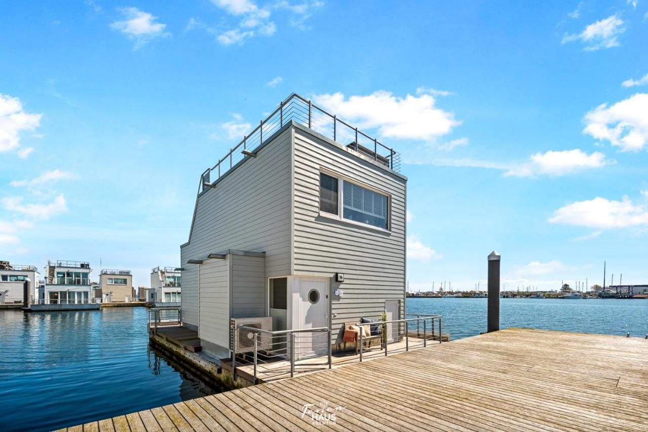 Schwimmendes Haus Aloha Villa Olpenitz Luaran gambar